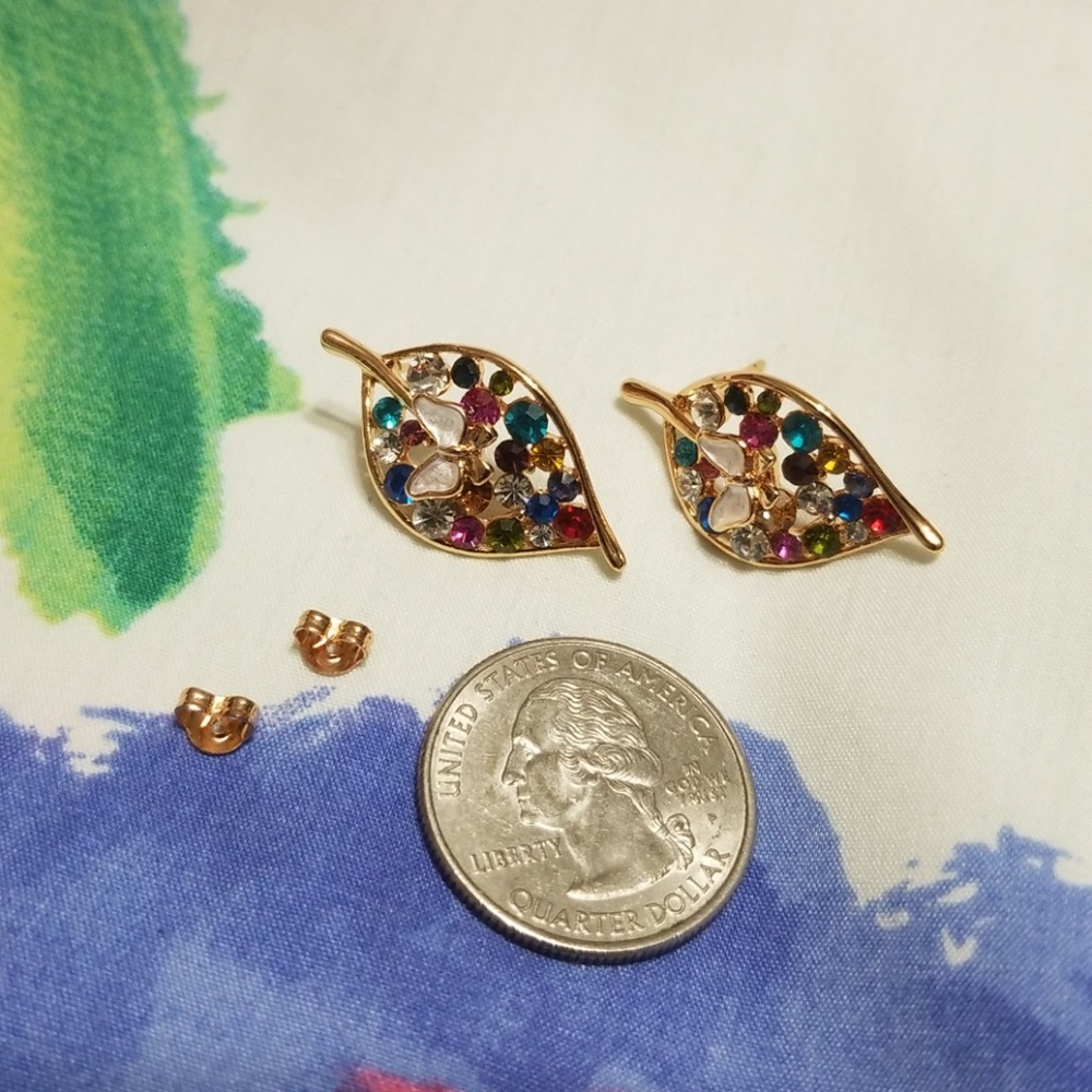 Leaf earrings - Picture 6 of 6
